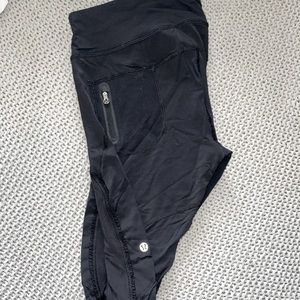 Lululemon black leggings, size 8